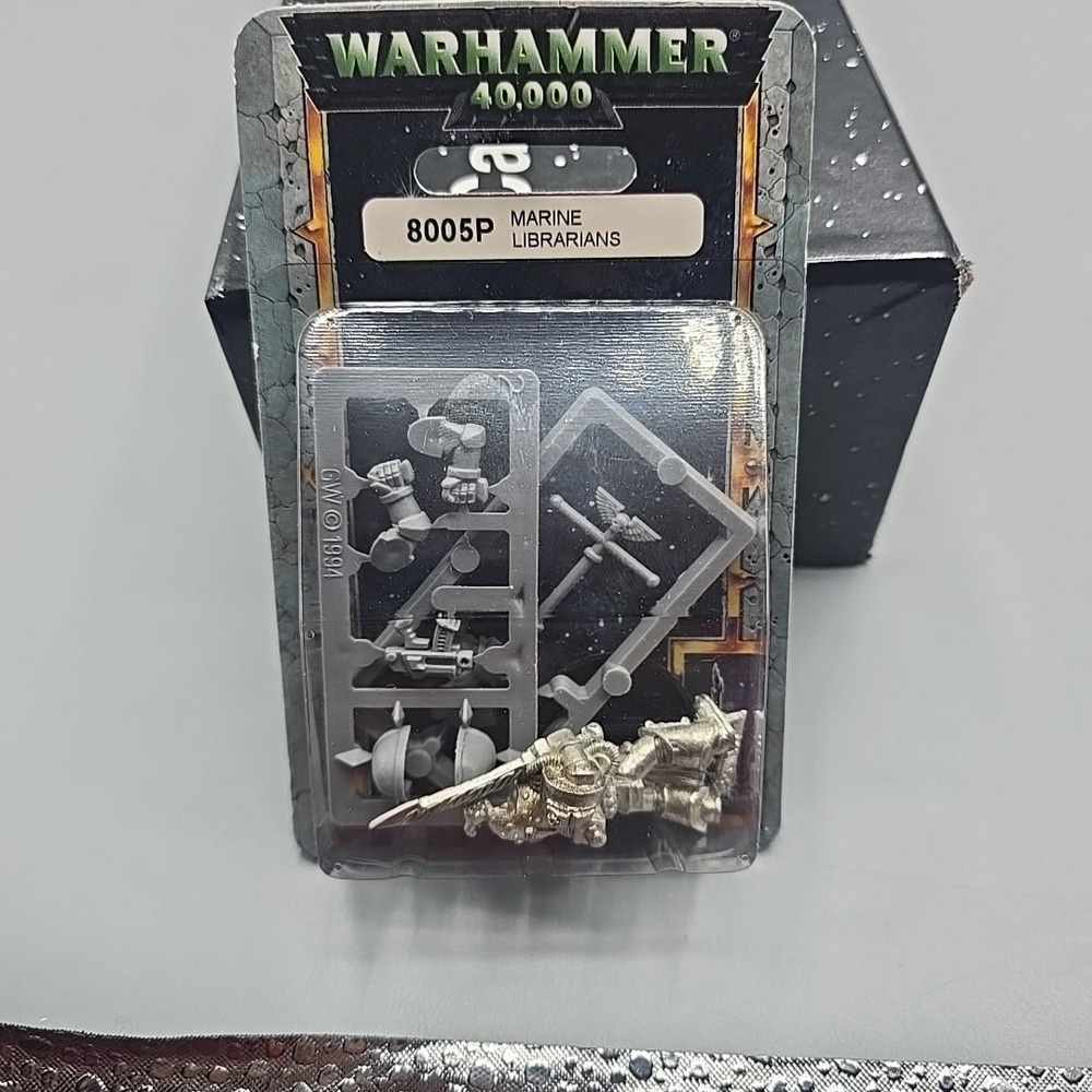 Warhammer 40000 40K Marine Librarian New In Package New Sealed On Card 8005P